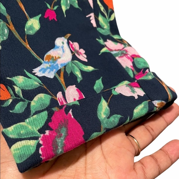 Walmart Floral Capri Pant Sz 12-14 - Picture 3 of 6